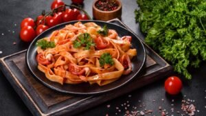 أخطاء شائعة عند طهي المكرونة بالجمبري