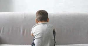 التوحد عند الأطفال: ما يجب معرفته