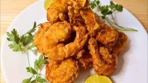 طريقة تنظيف الجمبري قبل القلي