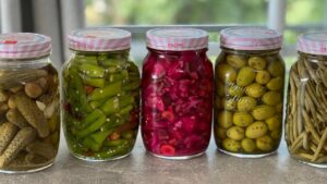 نصائح لتقليل أضرار المخللات