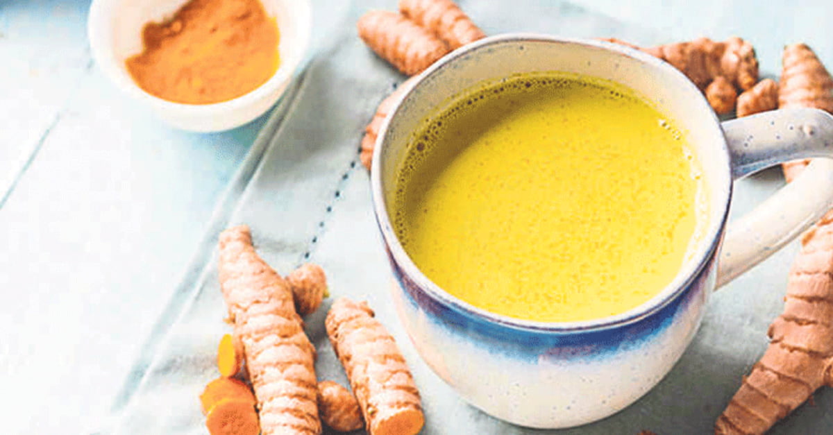 الأضرار المحتملة للكركم مع الحليب