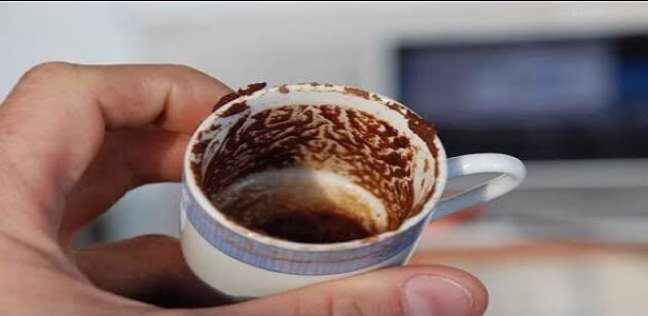 حكم قراءة الفنجان