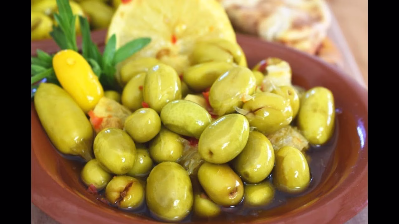 استخدامات الزيتون الأخضر في الطهي