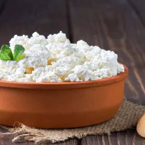 فوائد الجبنة القريش لصحة العظام