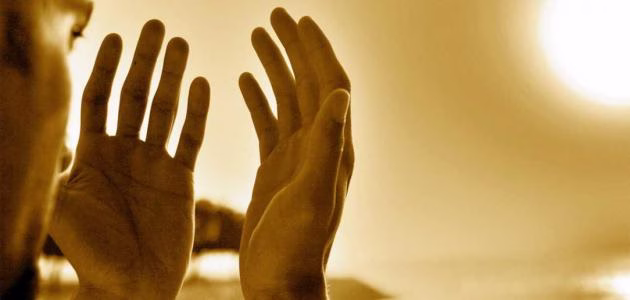 ما الفرق بين البلاء والابتلاء