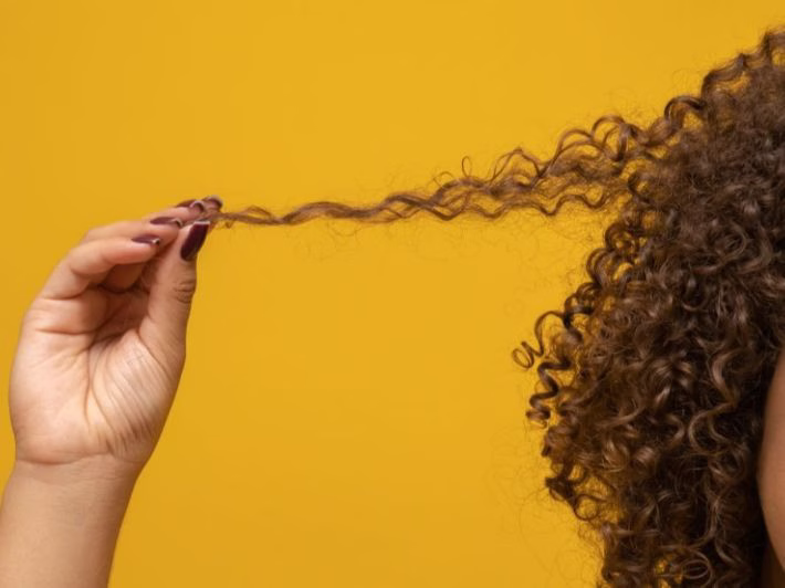 تأويلات ابن سيرين للشعر المتجعد في المنام