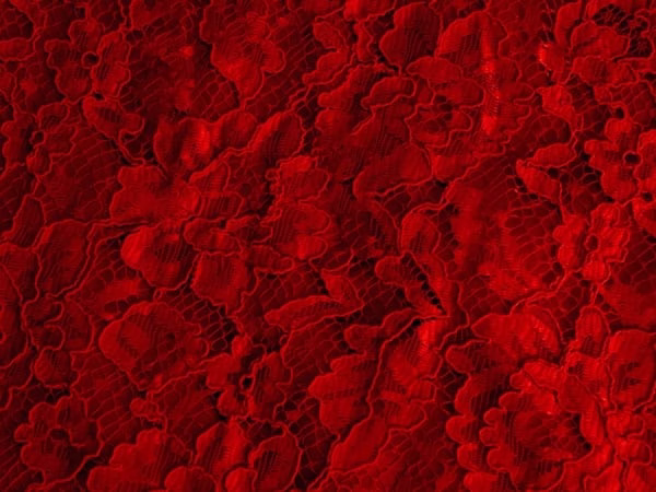 تأثير رؤية الأحمر على الحياة الزوجية